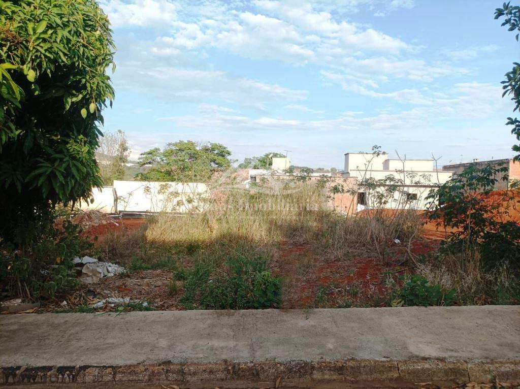 Terreno, 327 m² - Foto 2