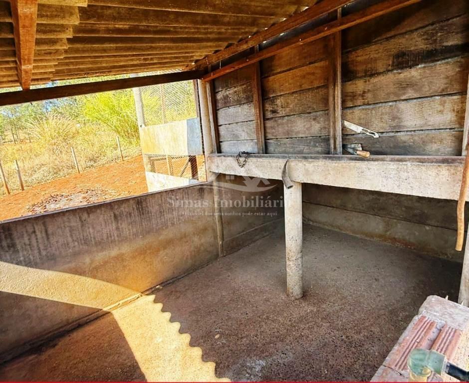 Chácara, 3 quartos, 4744 m² - Foto 9